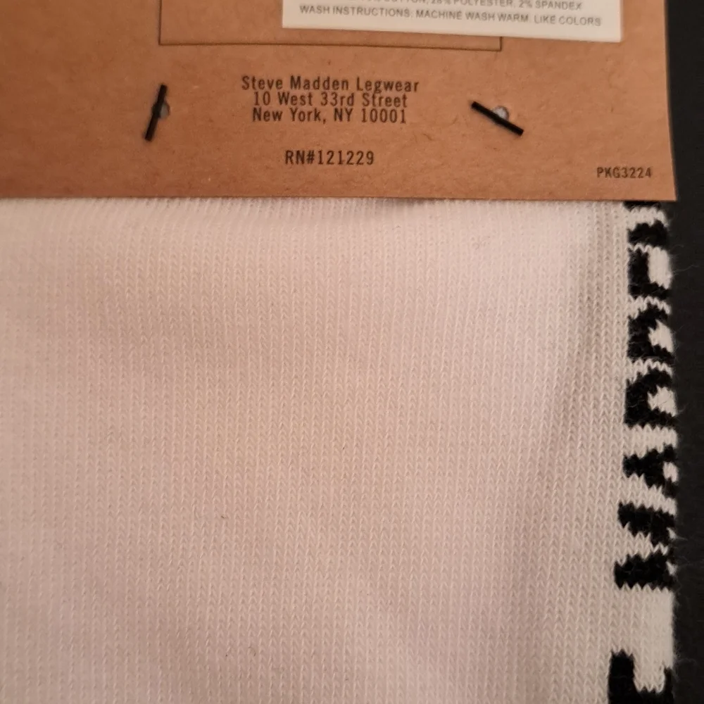 Steve Madden Women's 3 pair Quarter socks NWT